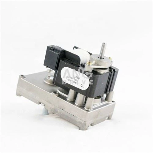 Gearmotor cuaille scáthaithe